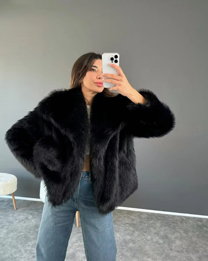 SofiaScintilla™ - Trendy Women's Faux Fur Coat